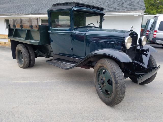 1931 Green Ford Model A Dump