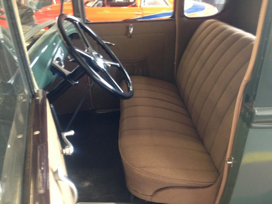 1931 Black/Green Ford Model A Coupe