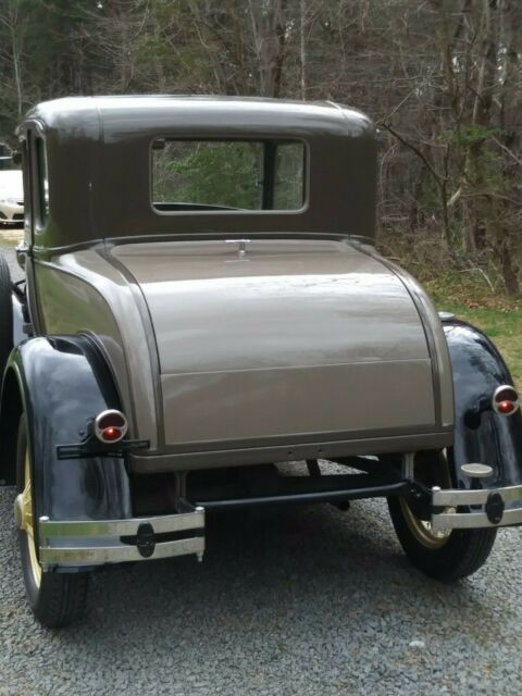 1931 Chicle Drab Ford Model A Coupe