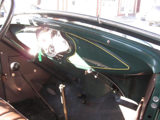 1931 Green/ black fenders Ford Model A Convertible