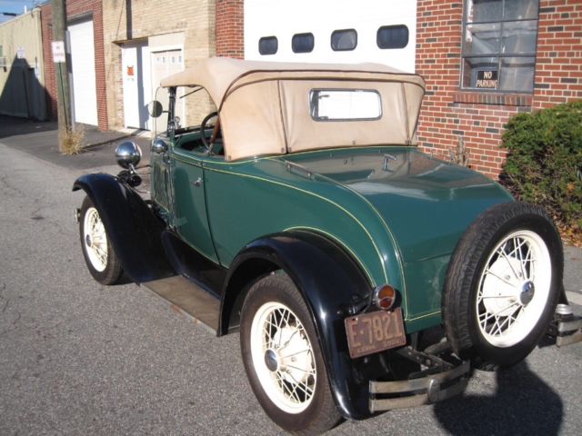 1931 Green/ black fenders Ford Model A Convertible