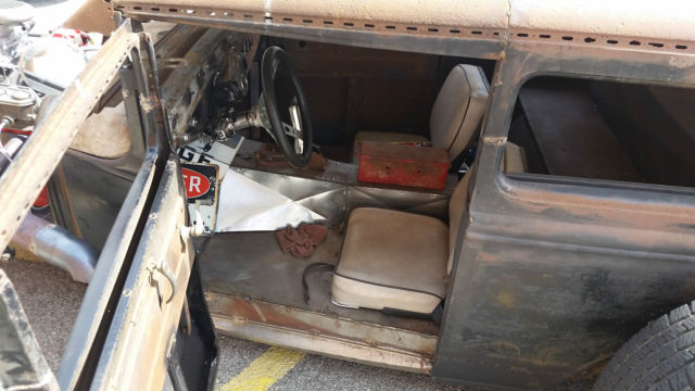 19310000 Rusty Ford Model A