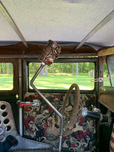 1931 Brown Ford Model A Coupe