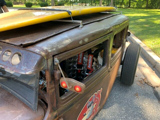 1931 Brown Ford Model A Coupe