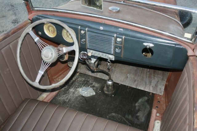 1931 Brown Ford Model A Roadster