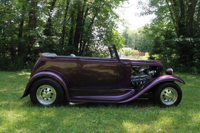 1931 PROWLER PURPLE Ford VICKY CONVERTIBLE
