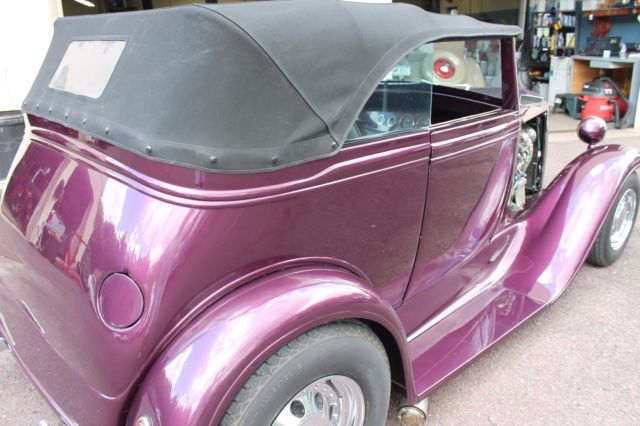 1931 PROWLER PURPLE Ford VICKY CONVERTIBLE