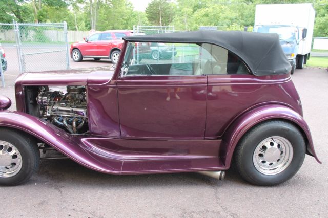 1931 PROWLER PURPLE Ford VICKY CONVERTIBLE