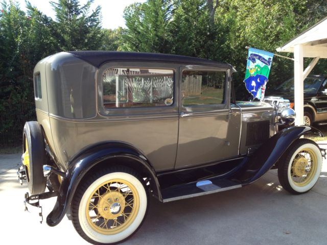 1931 2 tone green Ford Model A sedan