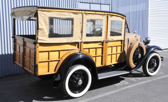 1931 Black/Tan Ford Model A Wagon