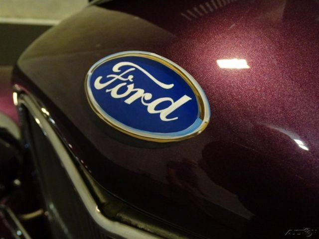 1931 Purple Ford 5 Window