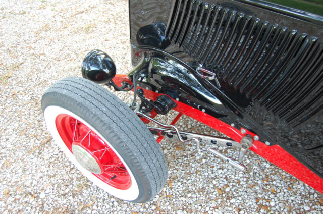 1932 black Ford Other Coupe