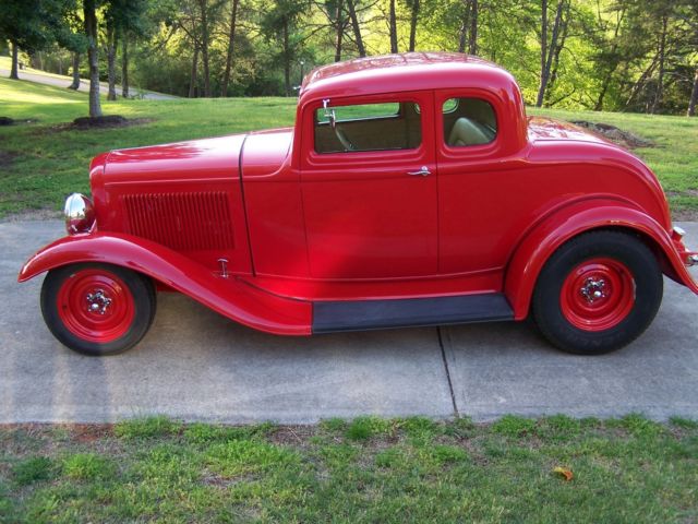 1932 Red Ford Model A Coupe