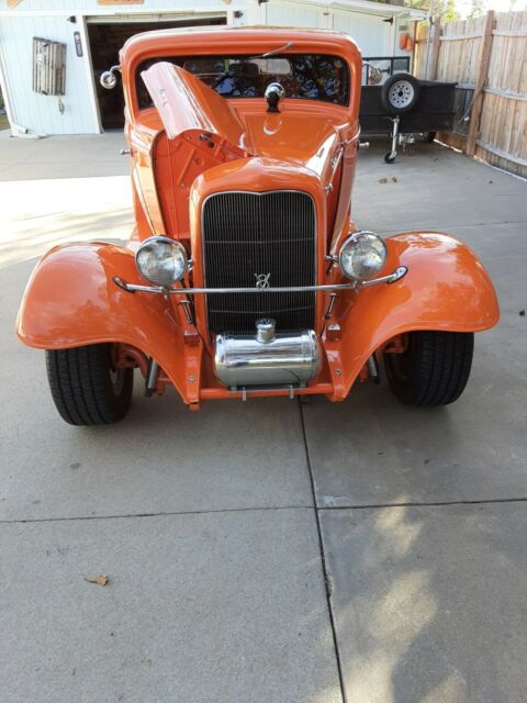 1932 Ford 3 window