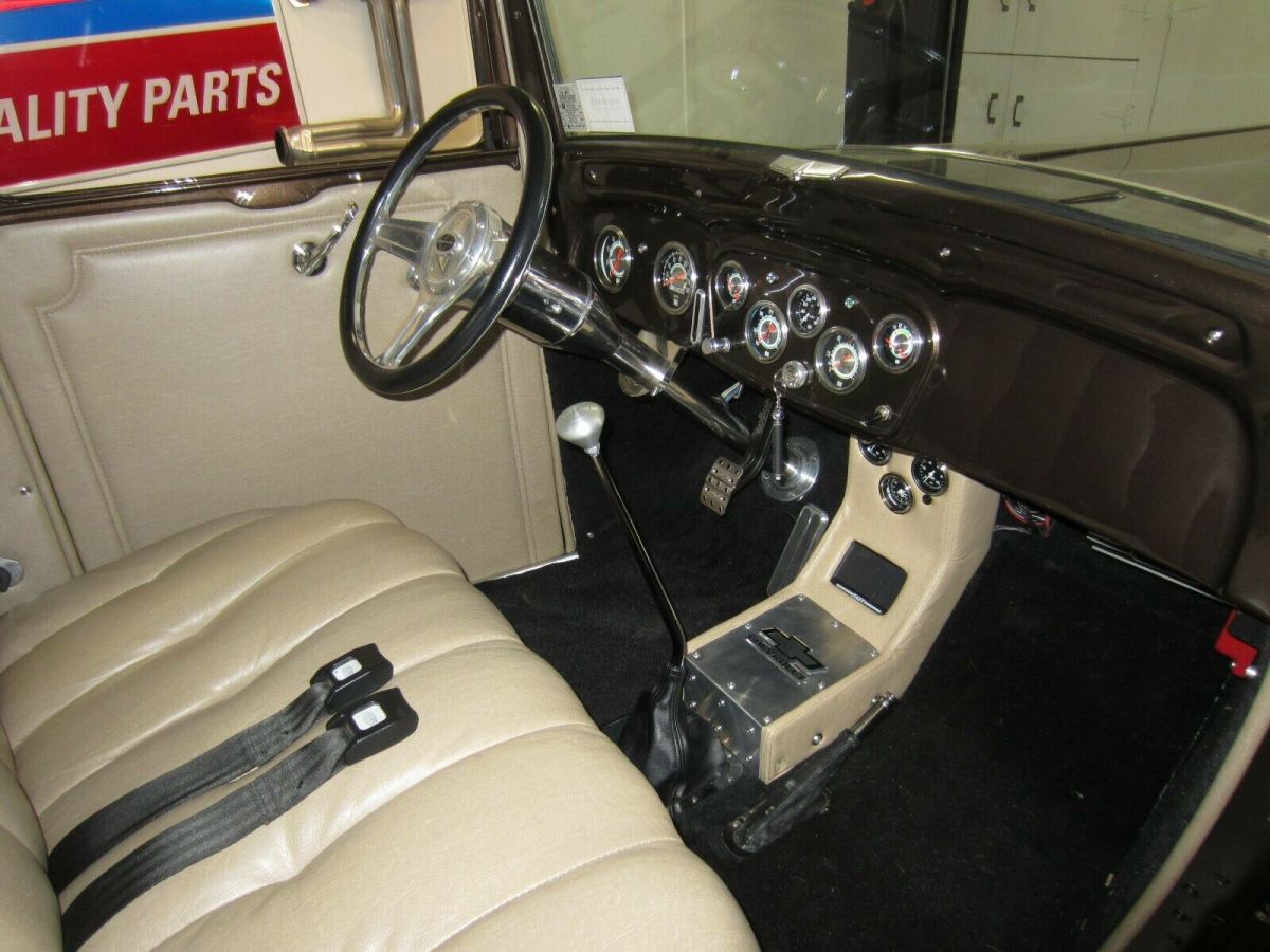 1932 Brown Chevrolet Confederate Coupe