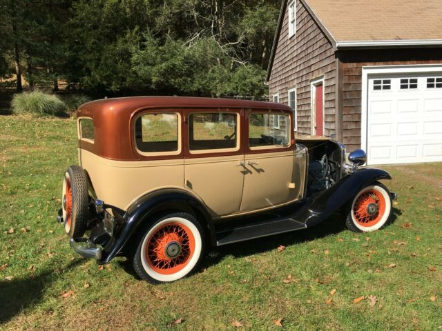 1932 Brown with tan Chevrolet Confederate Sedan