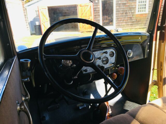 1932 Brown with tan Chevrolet Confederate Sedan