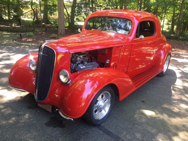 1932 RED Chevrolet CHEVROLET COUPE