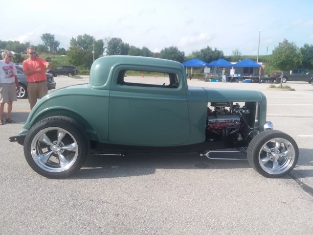 1932 Green Ford Model 18 Coupe 3 Window