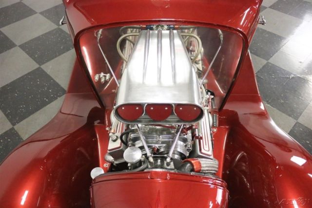 1932 Red Ford 3-Window