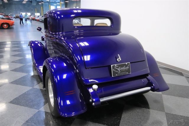 1932 Blue Ford 3-Window