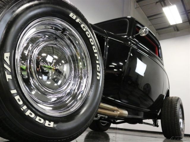 1932 Red Ford 3-Window