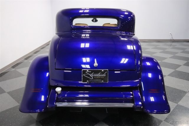 1932 Blue Ford 3-Window