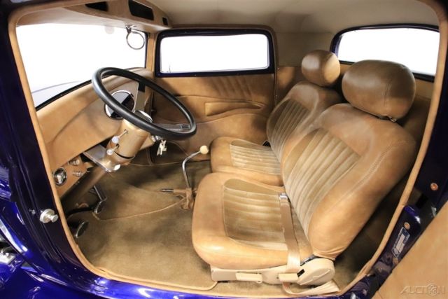 1932 Blue Ford 3-Window