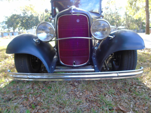 1932 black Ford Other