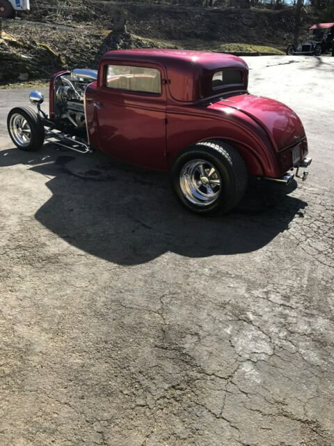 1932 candy apple burgundy Ford 3 window coupe all steel Coupe