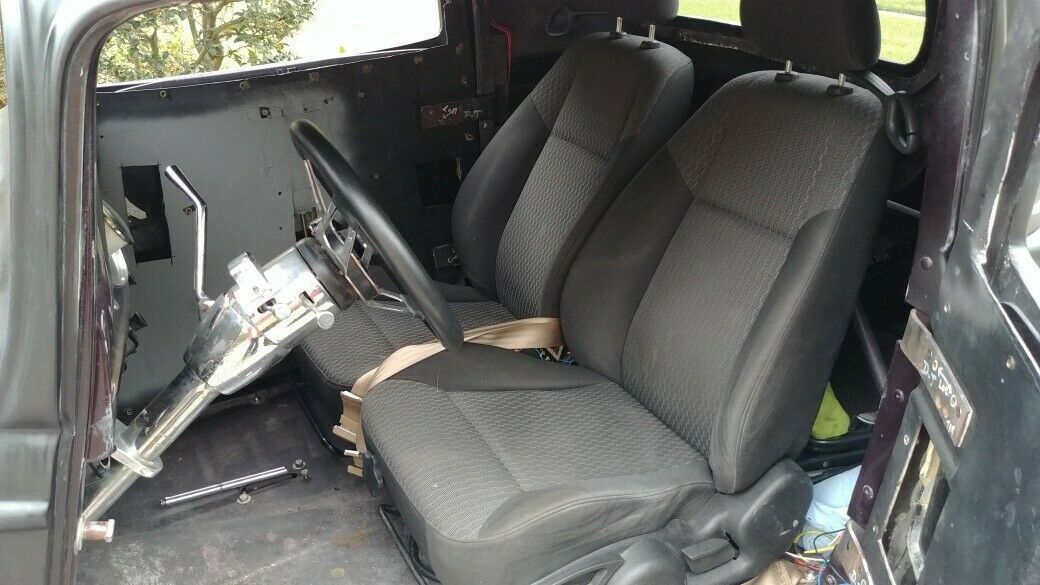 1932 Black Ford 3 window Coupe Coupe