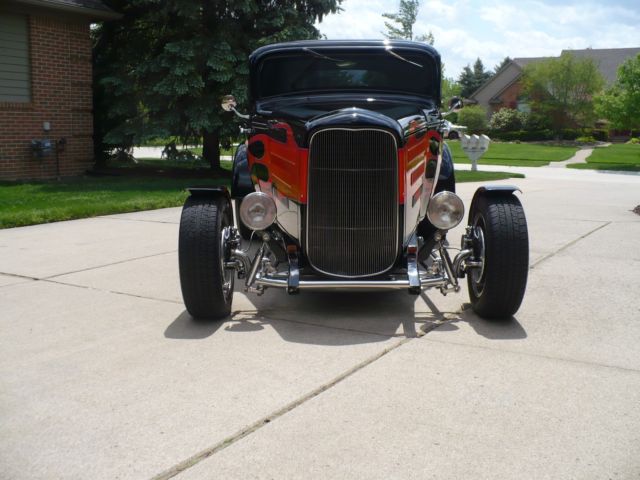1932 Black Ford 3 window Coupe