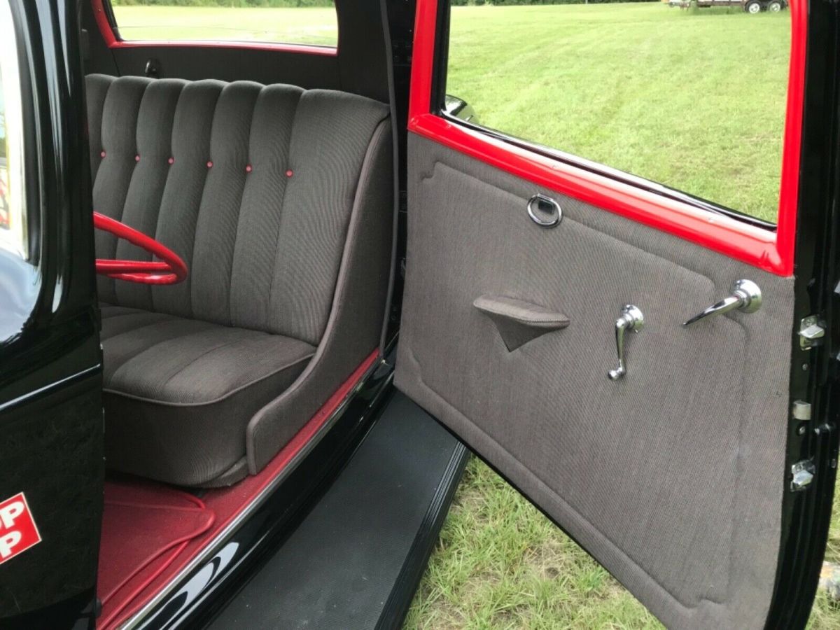 1932 Ford Coupe Coupe