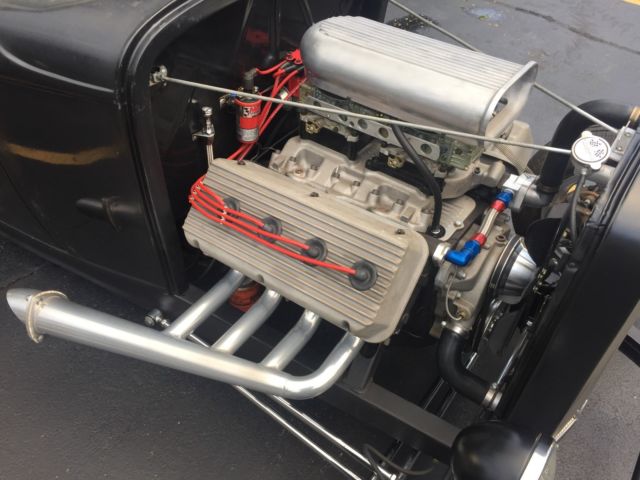 1932 Black Ford 5 Window Coupe Coupe