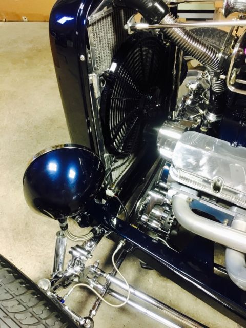 1932 Ming Blue Ford 32' 5 Window Coupe Coupe