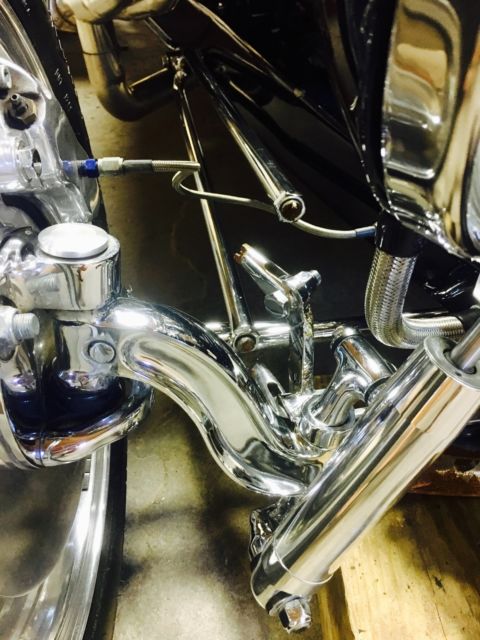 1932 Ming Blue Ford 32' 5 Window Coupe Coupe