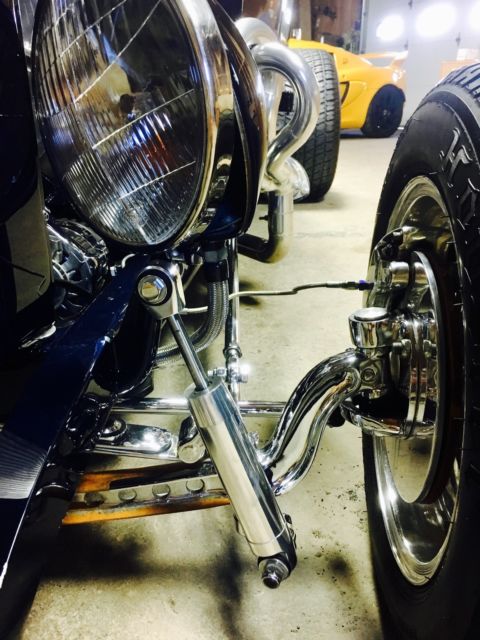 1932 Ming Blue Ford 32' 5 Window Coupe Coupe