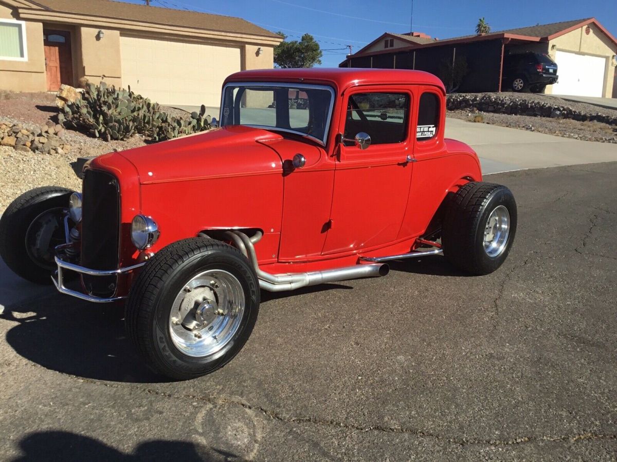 1932 Red Ford 5 window coupe sprint car style