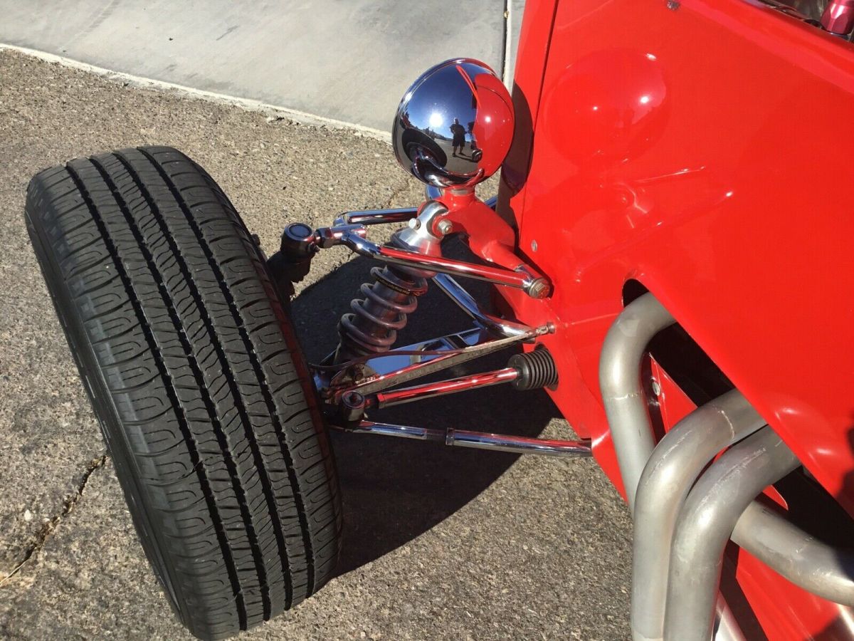 1932 Red Ford 5 window coupe sprint car style