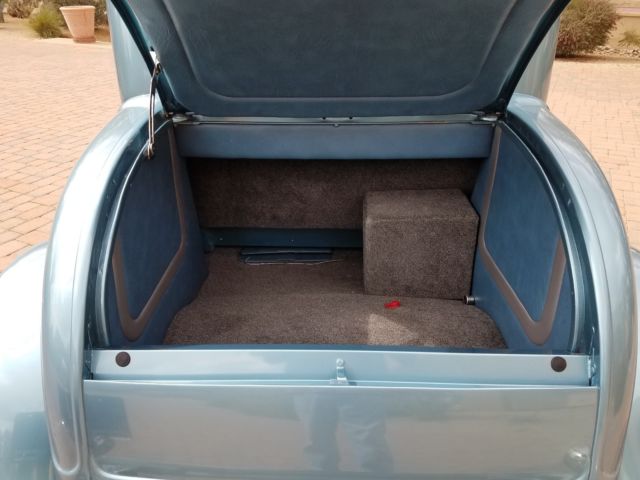 1932 Blue Ford 32 Coupe Coupe