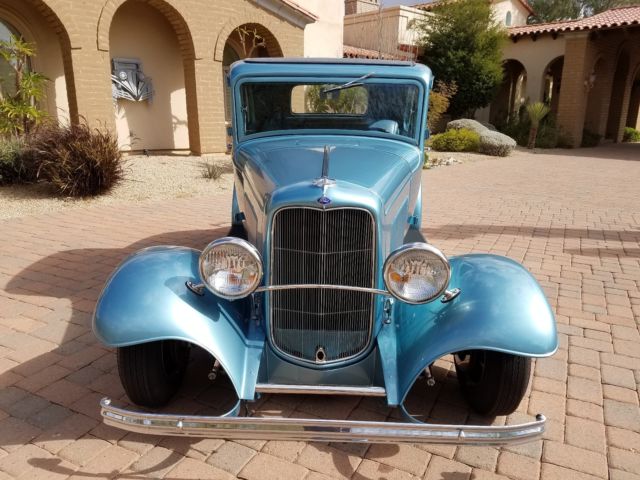 1932 Blue Ford 32 Coupe Coupe