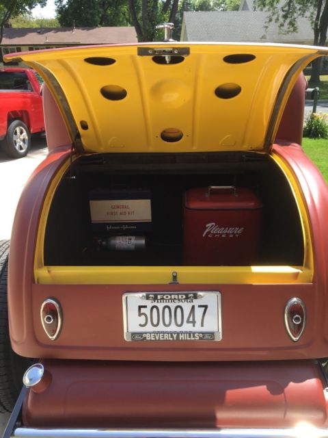 1932 red Ford Ford 5 wd coupe