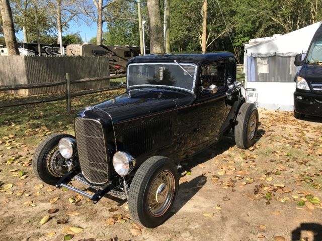 1932 Black Ford Model 18 Coupe
