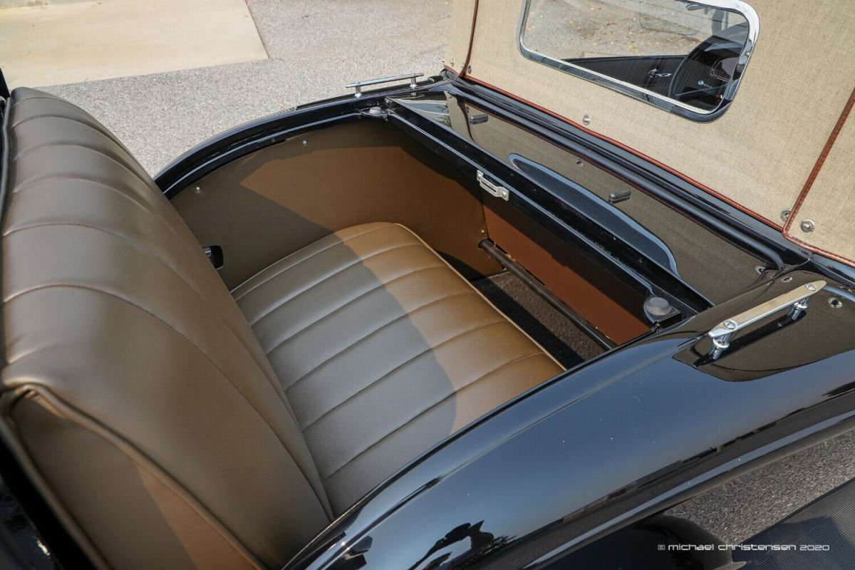 1932 Ford MODEL  "B" ROADSTER