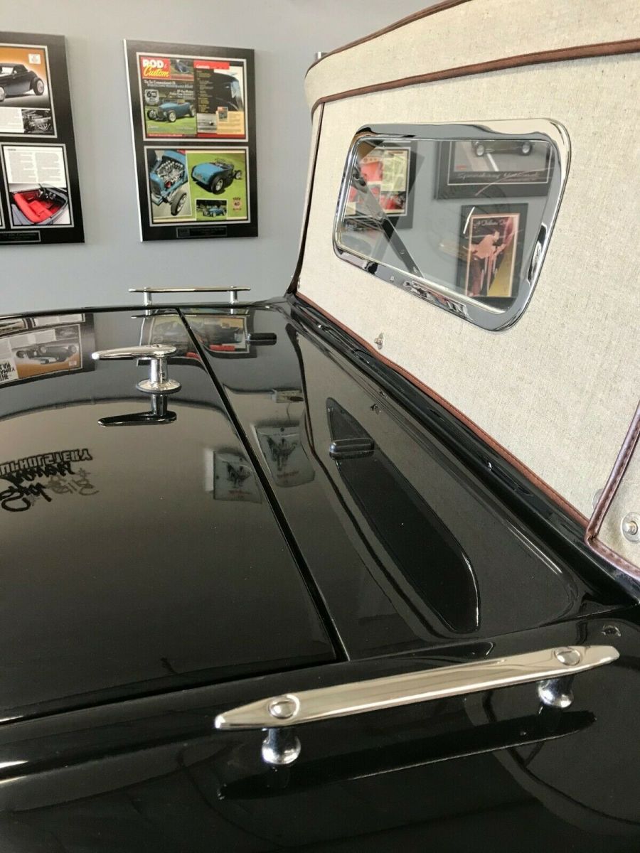 1932 Ford MODEL  "B" ROADSTER