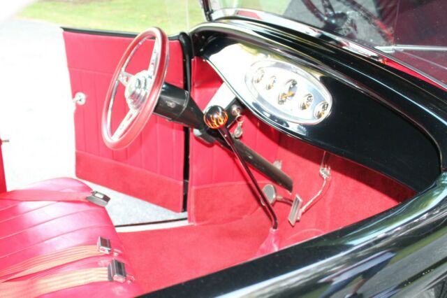 1932 Black Ford Replica