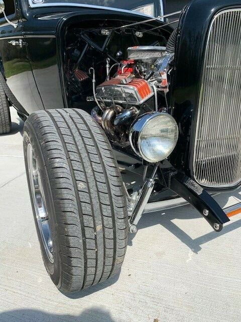 1932 Black Ford Coupe Coupe