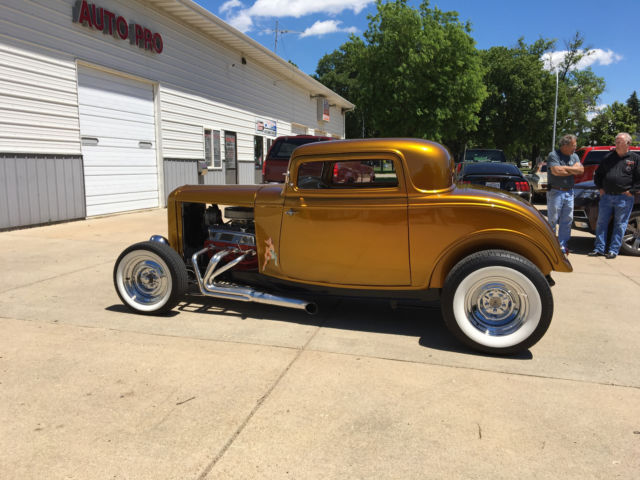 1932 Gold Ford Model A Coupe