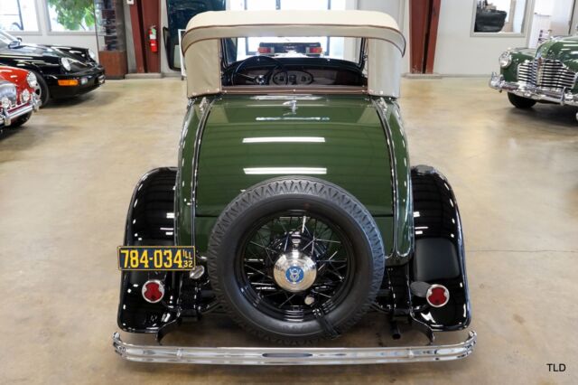 1932 Green Ford Deluxe Convertible