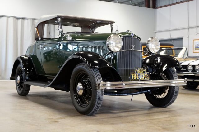 1932 Green Ford Deluxe Convertible